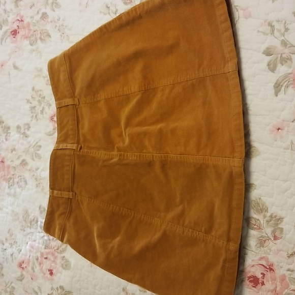 Forever 21 mustard corduroy skirt - Picture 5 of 8